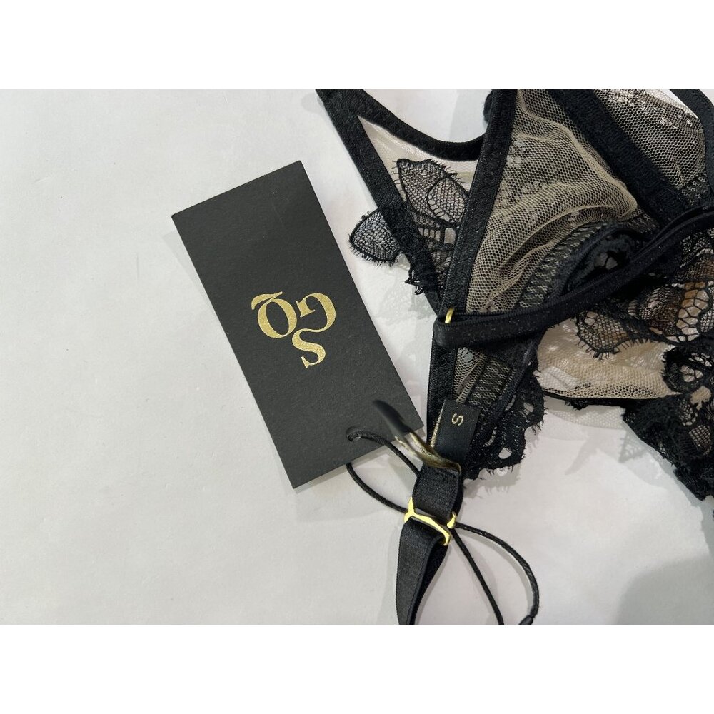 God Save Queens Black Floral Lace Bra - Picture 3 of 3